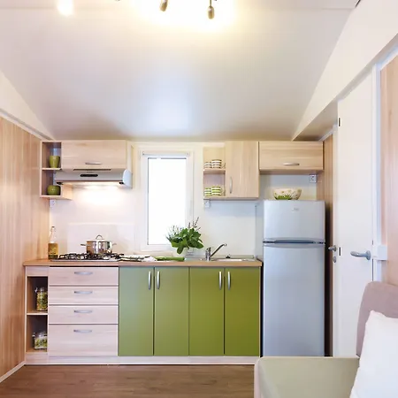 Paklenica 홀리데이파크 4*