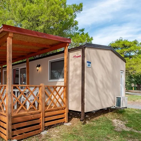 假日公园 Paklenica