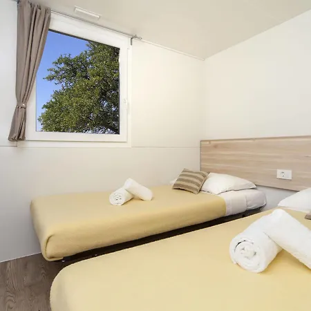 假日公园 Paklenica 4*