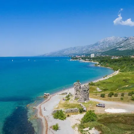 Paklenica Holiday park 4*