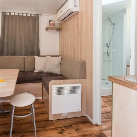 Ferienpark Paklenica 4*